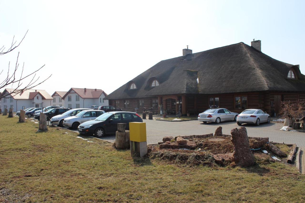 Hotel Pod Strzecha Kielce Exterior foto